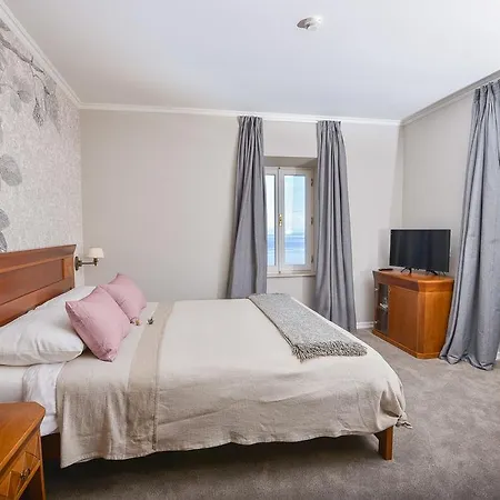 Draga Di Lovrana Отель 4*