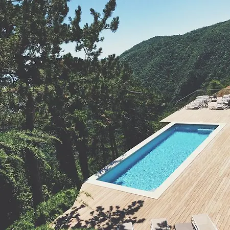 洛夫兰纳德拉格酒店 4*