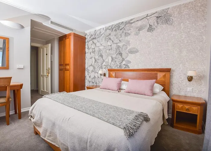 Draga Di Lovrana Otel Lovran