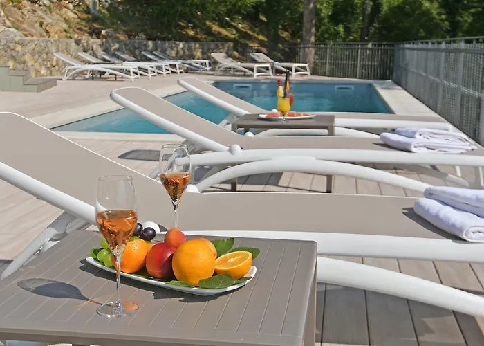 Draga Di Lovrana Otel