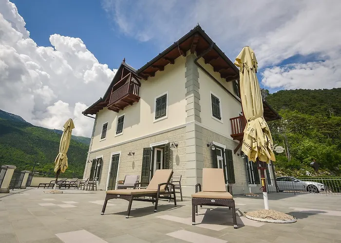 Draga Di Lovrana Otel 4*