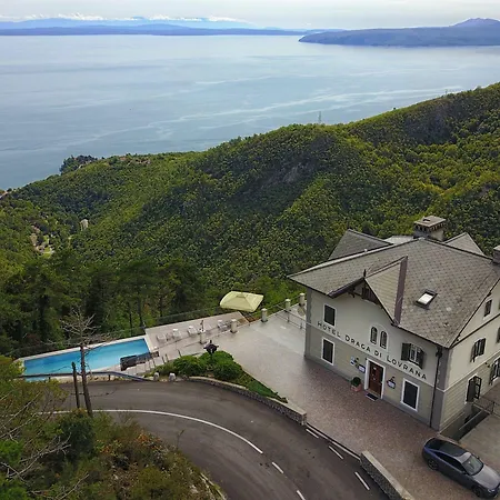 Draga Di Lovrana Hotell 4*